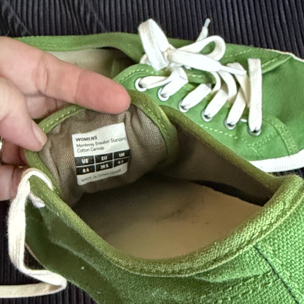 SeaVees Monterey Cactus Green Sneakers with White Accents 8.5 - Picture 3 of 12